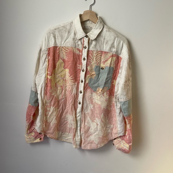 We The Free Chasing Waves Buttondown - Picture 2 of 7